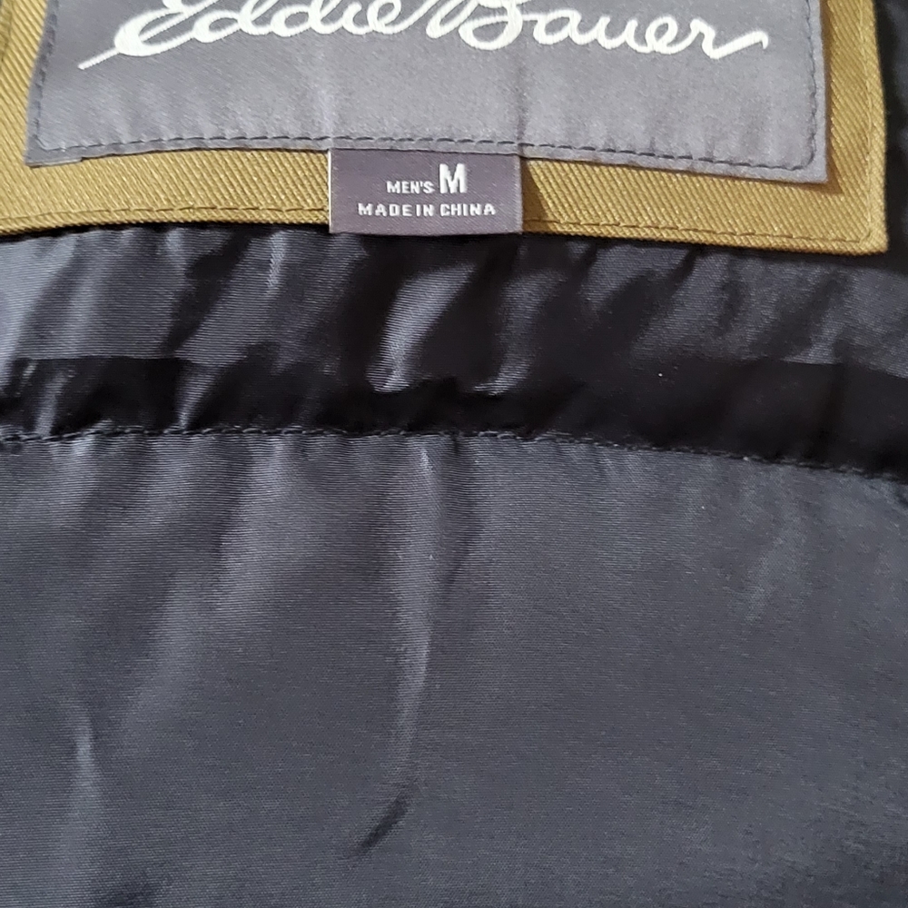 Down Jacket - Picture 7 of 8